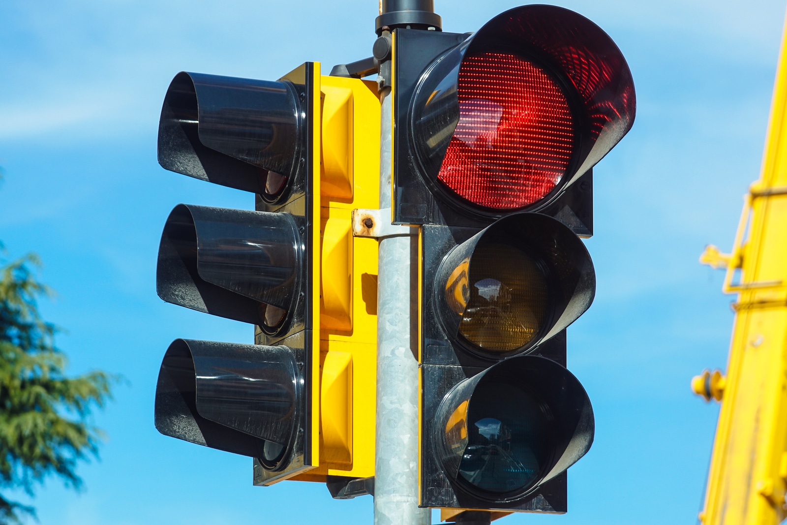 Running Red Lights and Car Accidents – The CP LAW GROUP